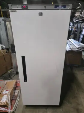 Awr25 Arctic Air Pre-owned Artic Refrigerator Local Pickup Only