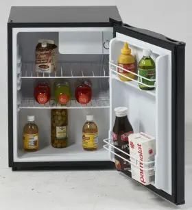Rm52t1bb Avanti Black 5.2 Cu Ft Counterhigh Refrigerator