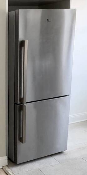 Beko 7289747582 Beautiful Stainless Steel 16.9 Cf Blue Light Technology Refrigerator