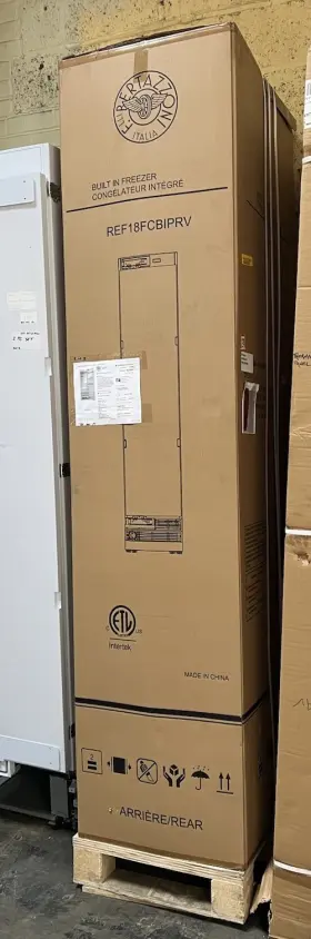 Ref18fcbiprv Bertazzoni 18 Right Hinge Freezer Column - Panel Ready