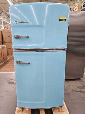 Big Chill Bc21tfrli1bb 33 Inch Beach Blue 20.5 Cu.ft. Retro Refrigerator Nob #160528