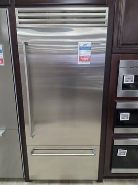 Bluestar Bbb36r2 Bbb36r2-21-21fl-bluestar 36 Inch Bottom Freezer Fridge Stainless Rt Hinge Display