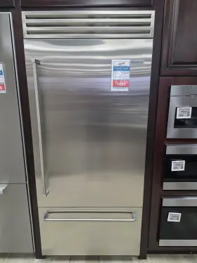 Bbb36r2-21-21fl-bluestar Bluestar Bbb36r2 36 Inch Bottom Freezer Fridge Stainless Rt Hinge Display