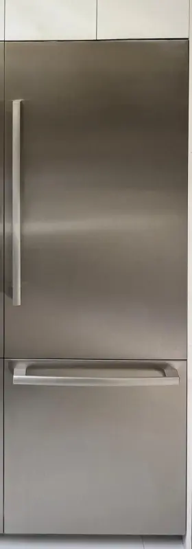 B30bb930ssrs Bosch Refrigerator - 25405 Nationwide Shipping