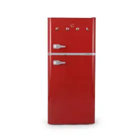 Commercial Cool 810064693632 4.5 Cu. Ft. Retro Mini Fridge In Red With True Freezer Compartment