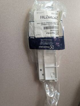 Electrolux 297092701 Bracket Crisper