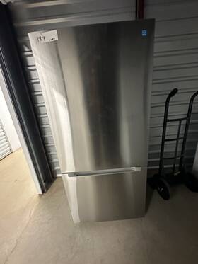 Element Erbm19cbs 30 Inch Freestanding Bottom-freezer Refrigerator With 18.7 Cu. Ft. Capacity
