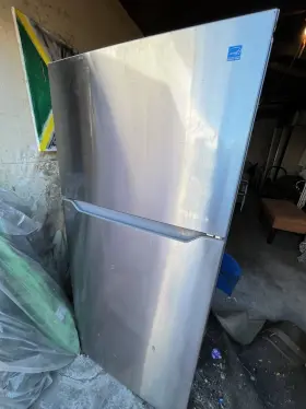 Ert14cscs Element Stainless Steel Top-freezer Freestanding 2-door Refrigerator Silver