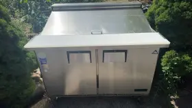 Epbr2 Euerest Sanwich Refrigerator