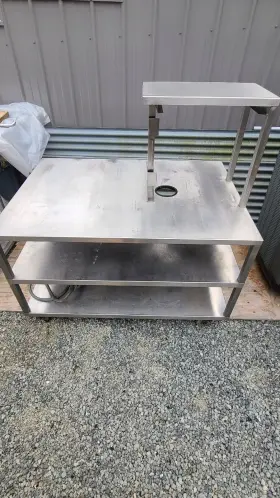 18004721 Franke Stainless Steel Table/countertop With Platform And Equipment Power Outlet