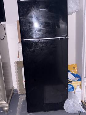 Frigidaire 012505748196 Fftr1814lb 18.2 Cu. Ft. Black Top Freezer Refrigerator
