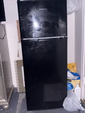 Frigidaire 012505748196 Fftr1814lb 18.2 Cu. Ft. Black Top Freezer Refrigerator