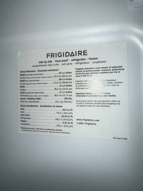 Frigidaire 242191802 Side-by-side Refrigerator White 26 Cu Ft Ice Maker Water Dispenser