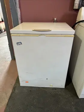 Ffc0522dw7 Frigidaire Deep Freezer -pre Owned
