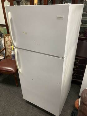 Frigidaire Fftr1713lw Top-freezer 16.5 Cu. Ft. Refrigerator
