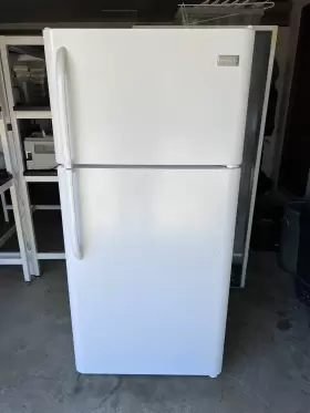 Fftr1821qw6a Frigidaire Refrigerator 18 Cu. Ft