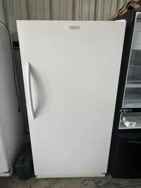 Ffu17fc4cwo Frigidaire Commercial Freezer Used