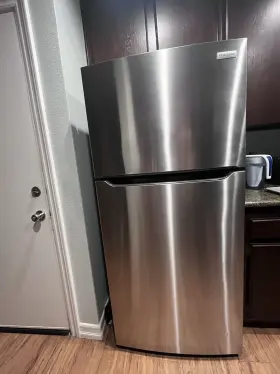 Ftr1836vs6 Frigidaire Top Freezer Refrigerator Stainless Steel Eventtemp Model