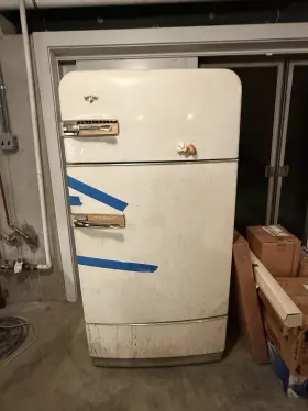 Is-108 Frigidaire By General Motors Refrigerator Model