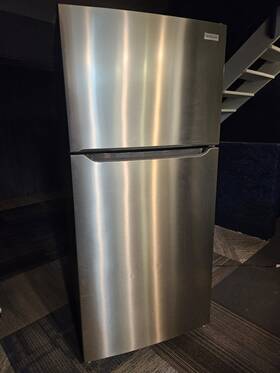 Frigidaire Lftr1835vf0 30 Inch 18.3 Cu Ft Top Freezer Refrigerator Stainless