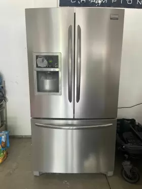 Lgub2642lf5 Frigidaire Stainless Steel Refrigerator 26.7 Cu Ft With Built In Keg Dispensers