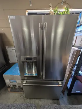 Cye22tp2mms1 Ge Caf Refrigerator Counter Depth W Hot Water Tap Msrp 3999