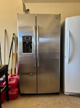 Gss25gshhcss Ge Stainless 36 Inch Side-by-side 25.3 Cu. Ft. Refrigerator -