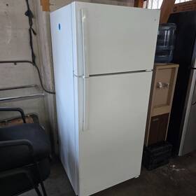 Ge Gte18gthww 17.5 Cu. Ft. Top Freezer Refrigerator-white