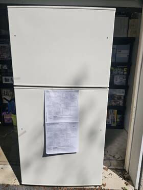 Ge Gte21gthcc Refrigerator. Color Bisque. Open Box Never Used