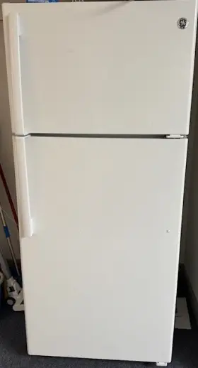 Gts16dthcrww Ge Excellent Condition Refrigerator For Sale