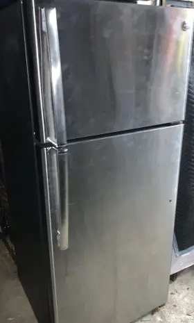 Gts16gshjrss Ge 64 3/4 Inch 15.5-cu. Ft. Top-freezer Refrigerator Silver