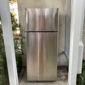 Ge Gts18gshfrss Stainless Steel Refrigerator With Top Freezer Model 18 Cu Ft