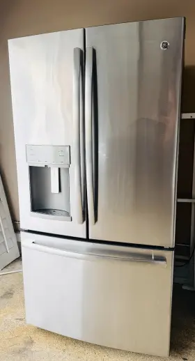 Pfe28kskfss Ge Profile Stainless Steel French Door Refrigerator Ice Maker / Water Dispense