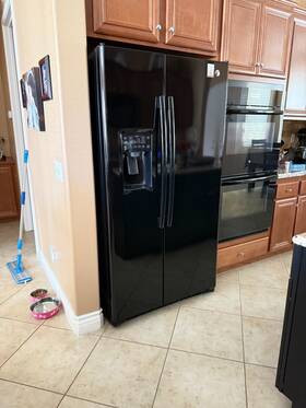 Ge Pzs23kgebfbb 23 Cu/ft Refrigerator