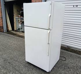 Ge Tbx18d Quality 29.5 Inch Refrigerator - Works Great