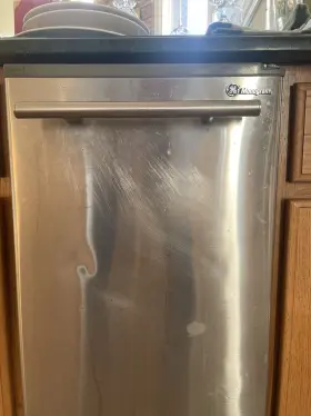 Zdis15cbss Ge Used Monogram Free Standing Ice Maker For Parts