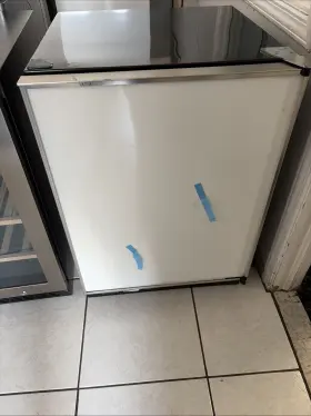 Zifi240plii Ge Monogram Refrigerator