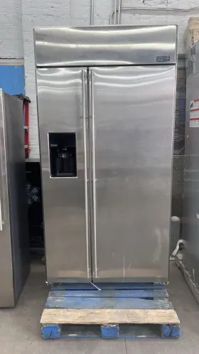 Ziss420drass Ge Monogram Built In Refrigerator Counter Depth