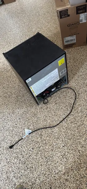 32khs104846 Hisense Mini Fridge