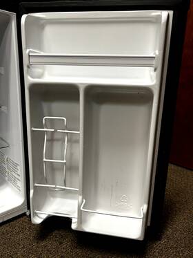 Hisense Rr27d6abe 2.7 Cu Ft Single Door Mini Fridge Black
