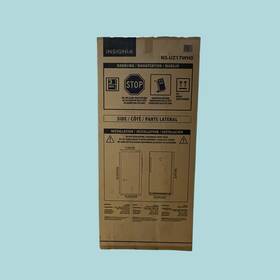Insignia Ns-uz17wh0 New 17 Cu.ft. Convertible Refrigerator Upright Freezer White