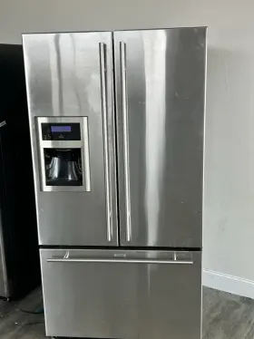 Jfi2589aes Jenn-air 24.9 Cu. Ft. Bottom Freezer Refrigerator
