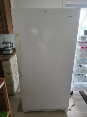 253.60722009 Kenmore Refrigerator White 17 Cubic Feet
