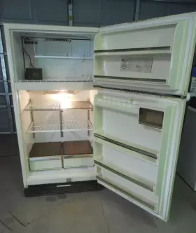 60991 Kenmore For Part Only Sears Frostless Two Door Top Freezer Refrigerator 19.2 Cu