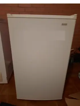 93361100 Kenmore .93361100 Small Refirgerator Single Door Free Standing White
