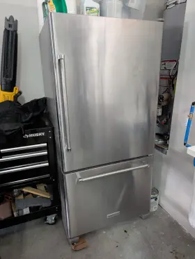 Krbr102ess00 Kitchenaid Refrigerator- Lightly Used