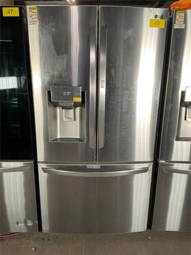 Lg Lrfds3016s 30 Cu. Ft. Door In Craft Ice Refrigerator Msrp 4 099 48