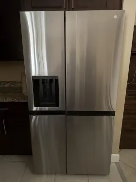 Lrsxc2306v Lg 23 Cu. Ft. Side-by-side Counter-depth Refrigerator With Smooth Touch Dispenser