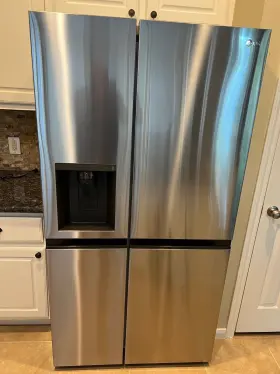 Lrsxs2706s Lg Used Side By Refrigerator Only 2 Months Old - 27.2 Cu. Ft