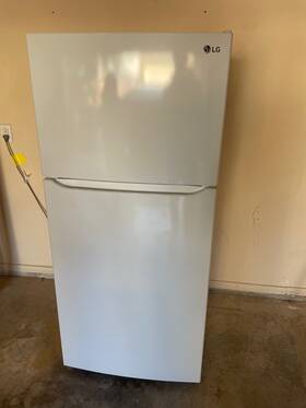 Lg Ltc20020w 20.2-cu Ft Standard-depth 30-in Wide Top-freezer Refrigerator Model Ltc20020
